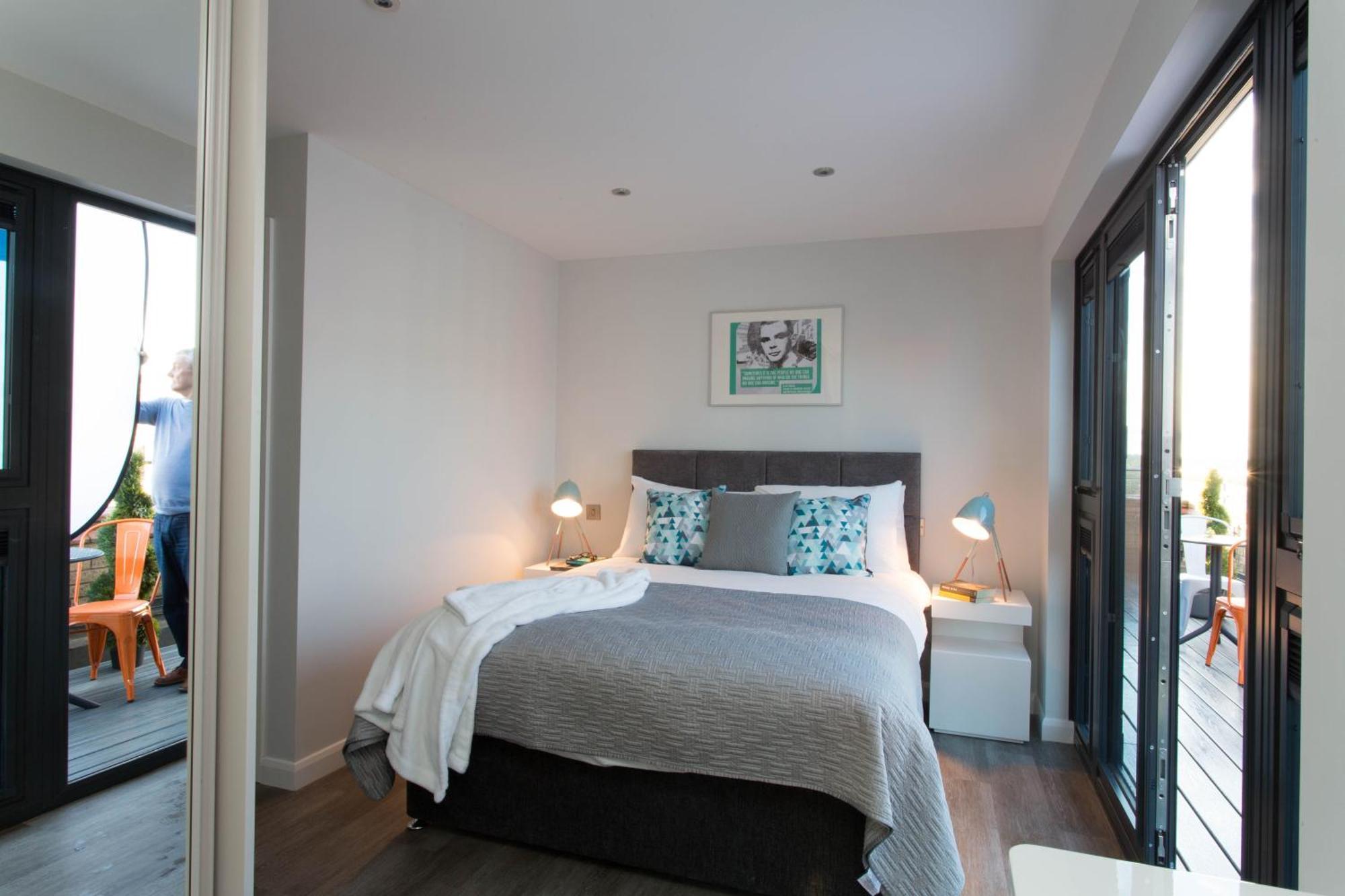 Cotels At 7Zero1 Serviced Apartments - Modern Apartments, Superfast Broadband, Free Parking, Centrally Located Milton Keynes Exteriör bild